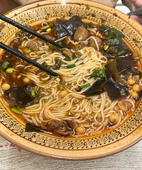 ��ǰ�ð���һ���׷۵꣬��ȥ�Է����е㲻һ�����׷ۻ�Խ��Խ��