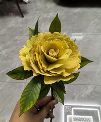大家都去过节了吧,只能陪娃做手工,送上一朵花花,祝圣诞快乐