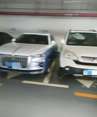 �ԴӸ��������³�������ÿ��ͣ������һ����ĥ