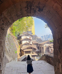 81�������й��ɵ�С������飬ϣ���Է��������