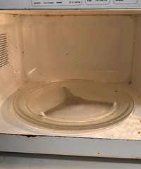 微波炉清洗小妙招,仅需要一个柠檬