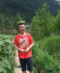 82年175CM的哥子征婚,希望对方30~40岁