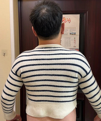 羊毛衫洗完变得很小以后…老公的肉不是白长的