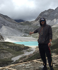 87��174CM����20��ĸ������飬���ʸ߶˾Ƶ��ܳ�