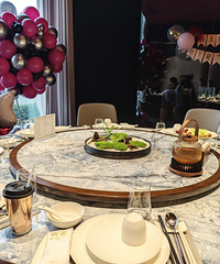 �����ܿ�ϣ��ó��˲��٣��۸�Ҳ��Щ�������ƫ�߶�