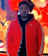 86年181CM哥子征婚,养了只比格犬