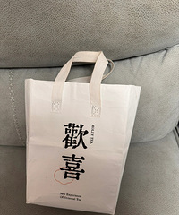 我买的包VS我上班背的包,有人和我一样吗?