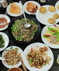 �²��������ֻ�����˵�Ǯ������ͷ2��2С��3���˵�Ǯ