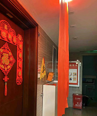 邻居的骚操作,清早八早魂差点被吓飞
