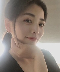 90年158CM有女儿的单亲妈妈征婚,从事装修行业