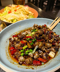 ���ȾƵĵط��Խ����ˣ��ر��ʺϹ��۾ۻ�ĵط�