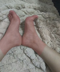 那些冬天泡脚的女生,你们都会出汗吗?我红成这样都不出汗