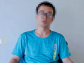 父亲为儿子彩礼下跪