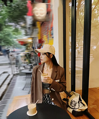 91��168CM��˫��������С������飬ϣ���Է�95~89��