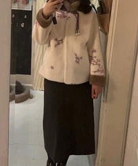 商场杂牌衣服别轻易买!花700块买了套妈妈装