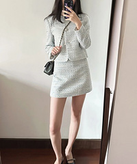 这竟然不是Chanel是Zara!这套小香风套装真的很春天