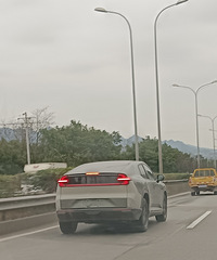 ������̨������ԴE07���Գ������������а�