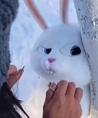 重庆妹子在东北觉醒堆雪人技能