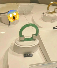 商场的翡翠再也不敢去看!这价格我真以为是P的