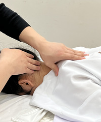 �羱��׵��ʹ����ȥ��Ħ�ˣ���ҵ10�������ʦ����֢���ø���Ч