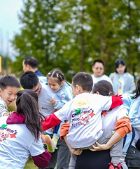 [����]������ͯ��ںú�ˣ���������ɿ���ͯϷ�磬���Ͳ˻�