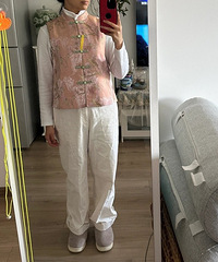 新设计的中式服装好好看,于是试了好多!但是穿上都好难驾驭啊!