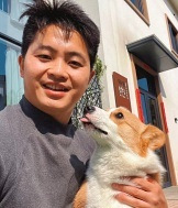 92年月薪2万的小哥征婚,从事训犬工作