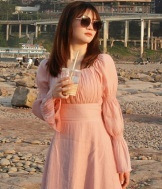 97年162CM妹子征婚,从事教培工作