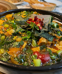 ��Խ�ϱ�����ʳ��һ·�ӹ�����ȥ������Ϫ�ڳ���