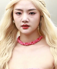 有人说王祖蓝穿女装,都比她好看