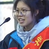 被网暴女孩考上人大