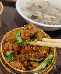 �¹��¿�һ�ҳ�����ģ�ζ��������������