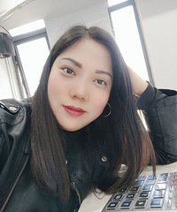 84年160CM家具建材行业的小姐姐征婚,女儿已上大学