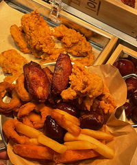 ����ҵ�һ�ҷǳ�������ͷ��ĵ��̣��Լ۱ȳ���