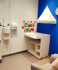 �˼ҵ�ĸӤ�һ���ר�ŵ�˯�������������������