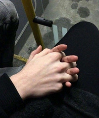 �ĸ���Ů���������ڰ��ҽ�������һ���������Σ����ڶ����ڻ�ζ