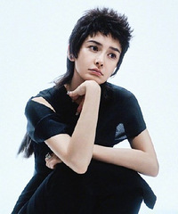 杨颖最新时尚大片,拍的什么玩意儿