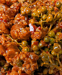 4.28�Ź����»��ܣ�������ʳ����ͣ