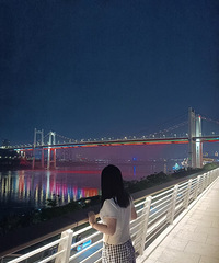 42岁156CM的内勤小姐姐征婚,希望对方75~84年