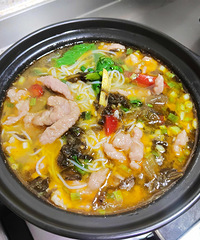 �ڼ����������˿���ߣ�̼ˮ�ܹ�