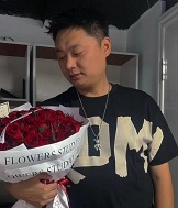 94年177CM小哥征婚,从事汽车销售