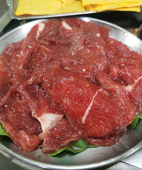 ��ĳ����ҹ�������������������һ��