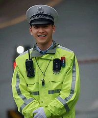 ��ֵ�����������¿��ɽ�ͷ�³裬����ֱ����̫˧��