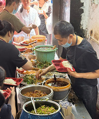 �������²۵ĳ���������ˣ�ȫ�ǽ���ζ��