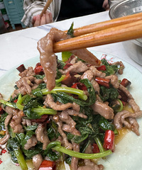 �ܲ����Ĳ͹ݣ����ļң��˾�50Ԫ����