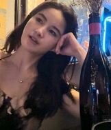 96年的在编外科女医生征婚,有2只猫