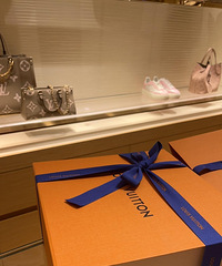 �͸��Լ��������������LVneonoebbˮͰ��