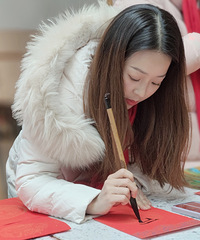 86��158CM����Ӣ���ʦ��С������飬ϣ���Է�����ծ