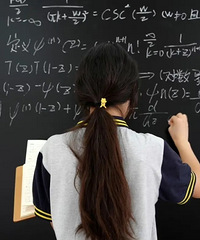 炸裂!17岁中专女生,闯进全球数学竞赛12强!