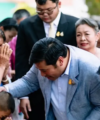 泰王室甄嬛传更新立储大战?